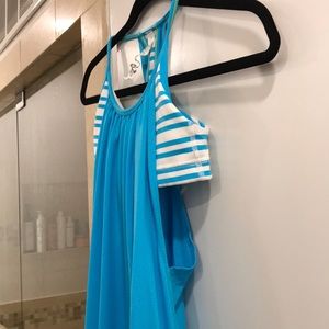 Lululemon top with cut outs